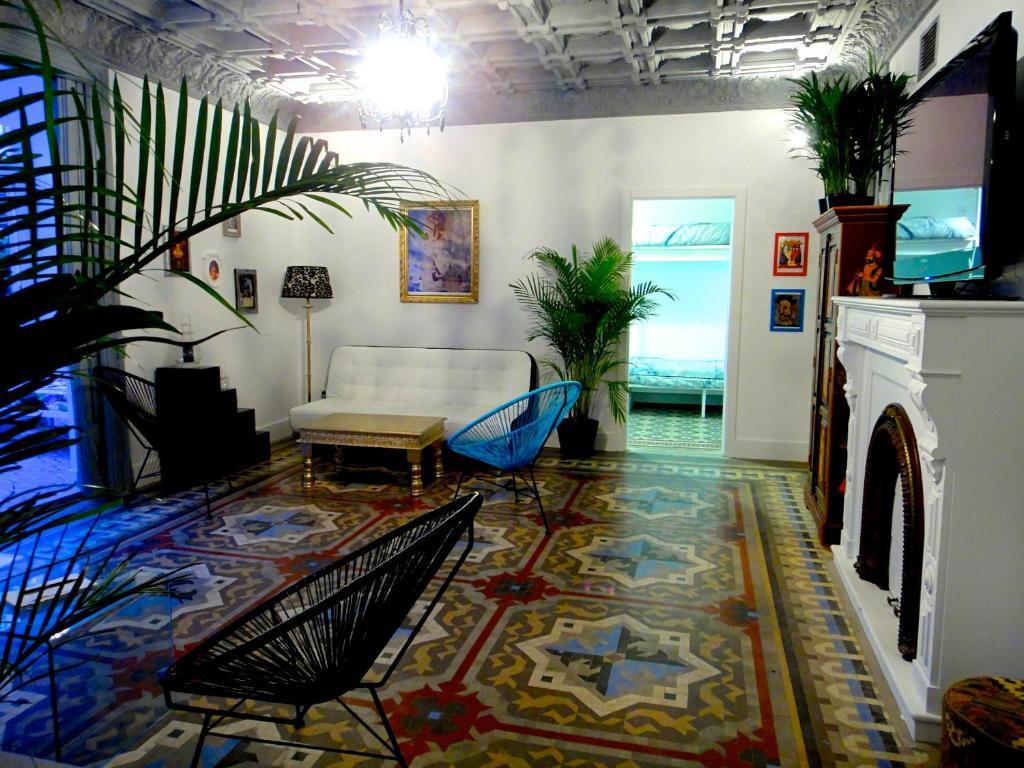 Casa Kessler Barcelona Vandrarhem Exteriör bild